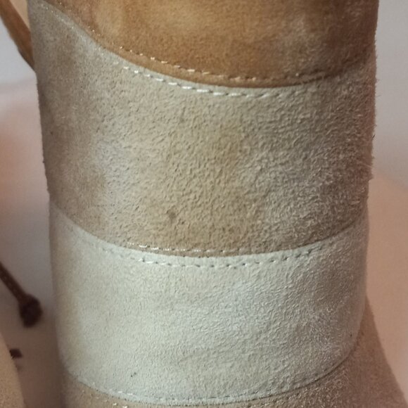 Never Worn BCBG Suede Tan Ivory Colorblock Heels 7.5M Open Toe Back Ankle Tie - Picture 5 of 6